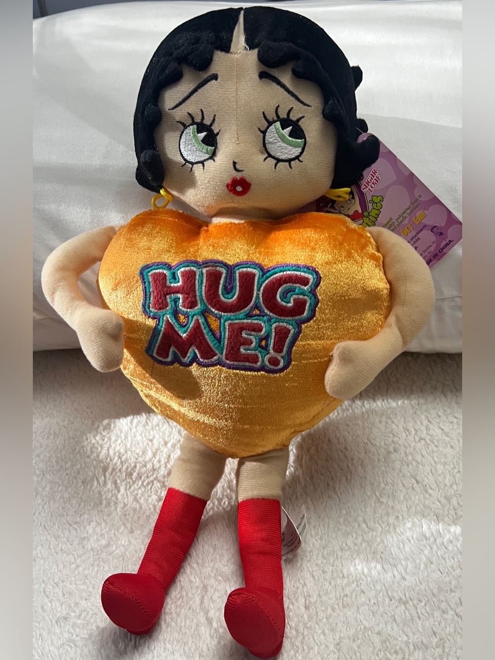 Sugar Loaf Betty Boop Plush Doll Holding Gold Heart - "HUG ME!"